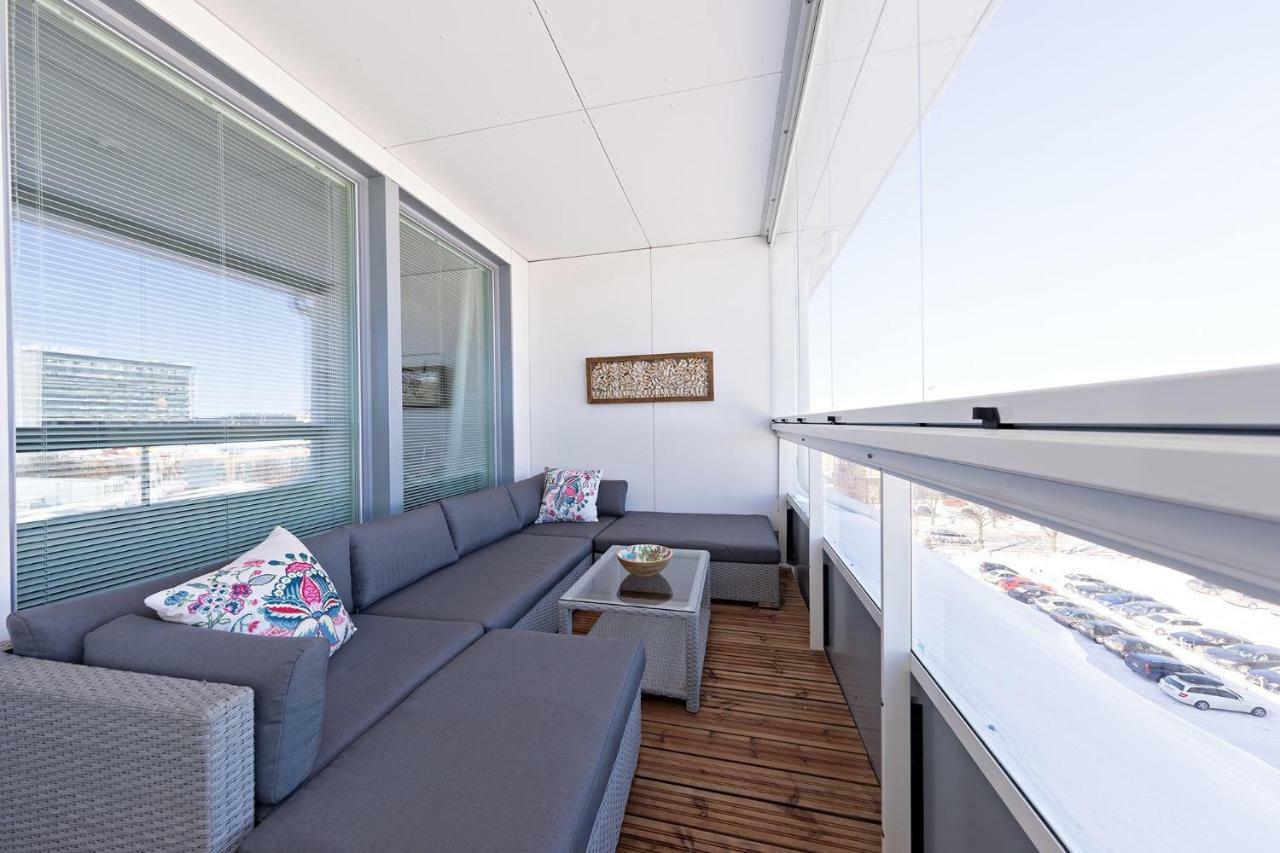 Penthouse In Oulu Apartamento Exterior foto